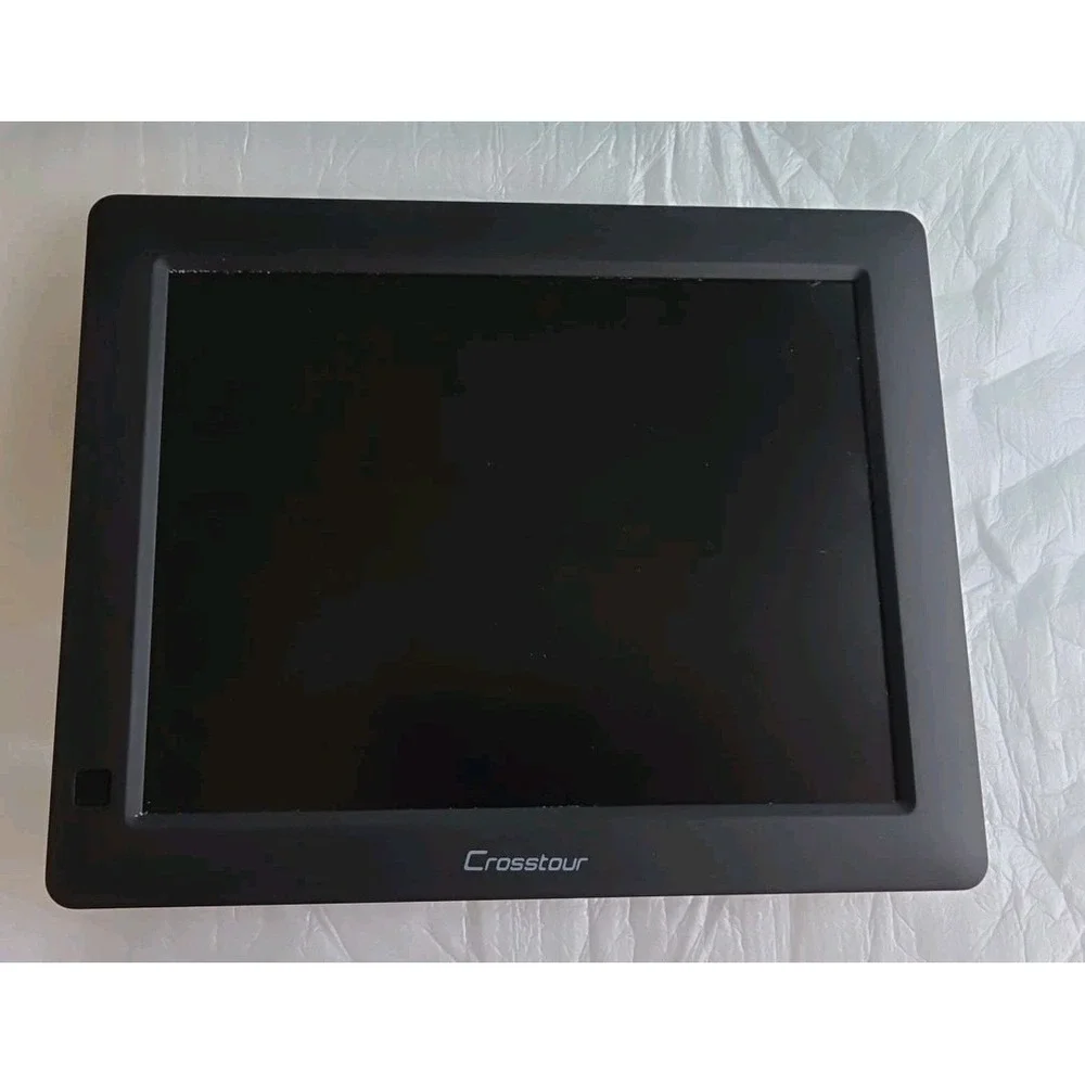 CROSSTOUR F900 DIGITAL PICTURE FRAME ( 8'') REMOTE OPEN BOX